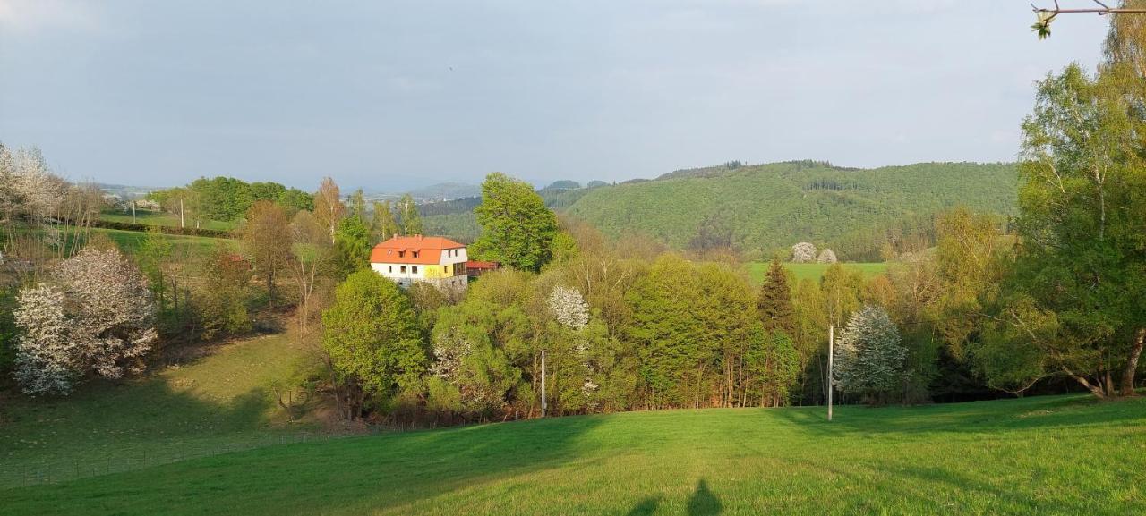Apartmány Na Lontě Cotkytle Exteriér fotografie